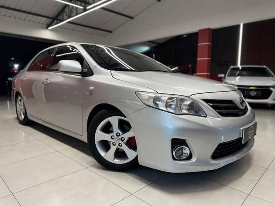 TOYOTA COROLLA 1.8 GLI 16V FLEX 4P AUTOMÁTICO TOYOTA COROLLA 1.8 GLI 16V FLEX 4P AUTOMÁTICO